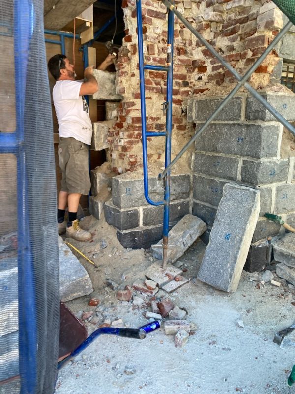 ConstructionBricksGranite08032022